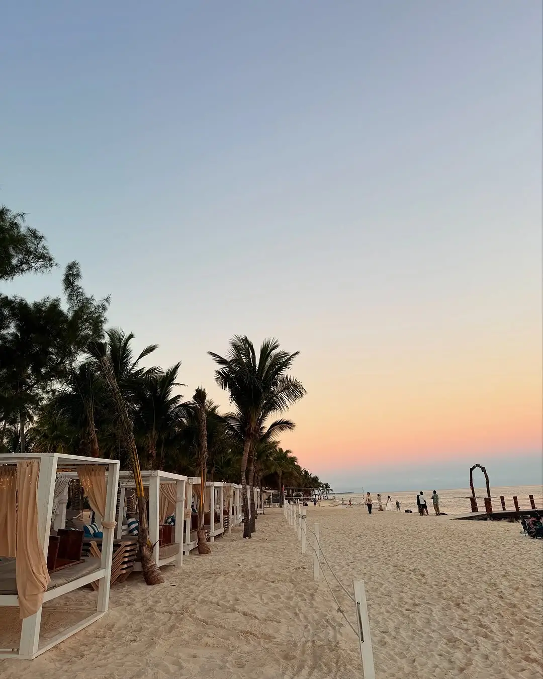 arena blanca en playa xcalacoco - sargazo info