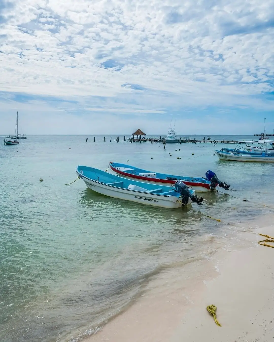 playa pública en puerto morelos